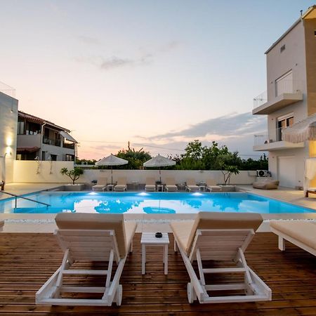 Ennea Suites-Storm Suite Flámbouras Eksteriør billede